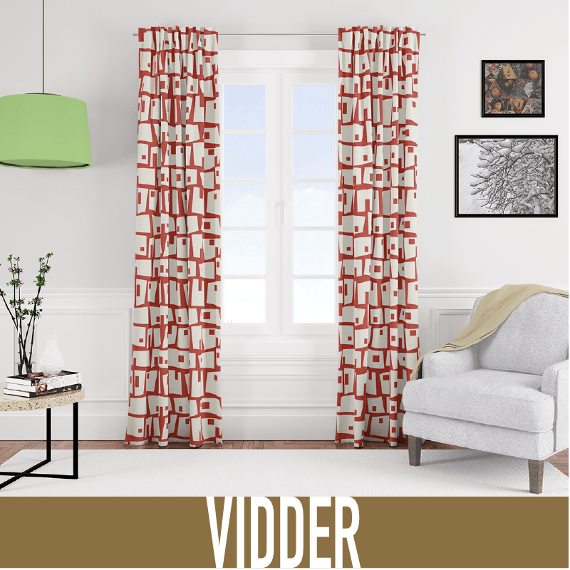 Jag gillar mönstrade gardiner som kan veckas mjukt. De tar ofta en betydande plats i ett rum men kan också vara ett val som ger ett rum karaktär.